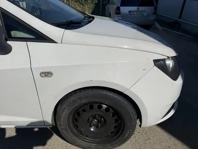 Aripa fata dreapta culoare alba - lb9a Seat Ibiza 4 facelift (2012-2017) [6J]