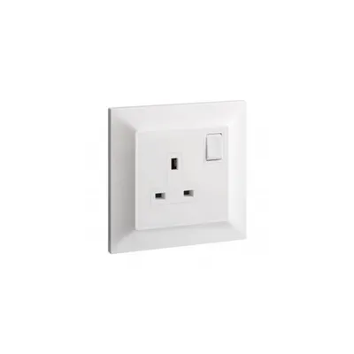 British standard priza Belanko S - 13A 250V~ 1 module doi poli switched - alb