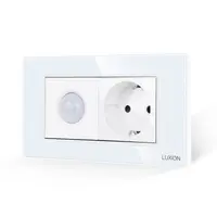 Senzor de Miscare 2M si Priza Schuko LUXION cu Rama din Sticla, Standard Italian, 4M