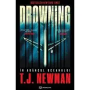 Drowning. In adancul oceanului