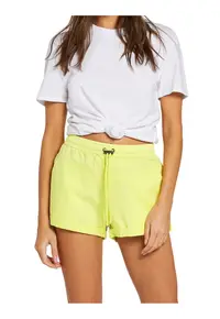 Pantaloni scurti cu talie ajustabila -