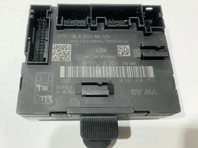 Calculator confort stanga fata 5Q0959393E Audi A3 (2012-2019) [8V1]