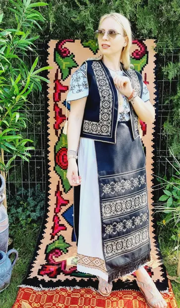 Costum Popular nr 14 format din 5 piese