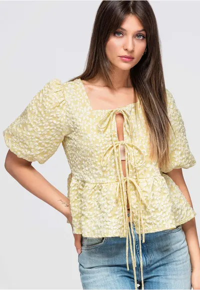 Bluza dama cu decolteu patratos - maneci bufante - material texturat OW-TS-E0048 - Galben
