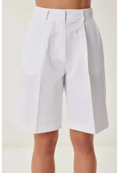 Pantaloni scurti - Happiness Istanbul - casual - cu curea - alb - 100% bumbac