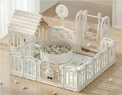 Gardulet loc de joaca Nichiduta Garden Lovely Pinguin House cu poarta de siguranta, cos de baschet, unitate muzicala, covoras, leagan,piscina uscata cu bile si casuta cu instalatie luminoasa