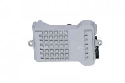 Rezistenta ventilator habitaclu potrivit MERCEDES C (CL203), C T-MODEL (S203), C (W203), CLK (A209), CLK (C209), CLS (C219), E T-MODEL (S211), E (W211) 1.8-6.3 09.94