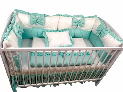Lenjerie cu 6 aparatori pufoase si fundite Bicolore Verde Menta 140x70 cm