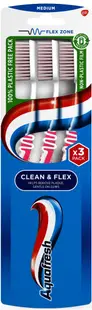 Aquafresh Periuţă de dinţi Clean & Flex, Trio pack