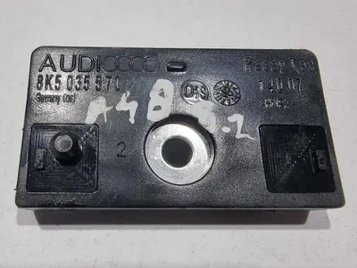 Amplificator antena 8K5035570 Audi A4 (2007-2011) [8K2, B8]