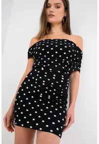 Rochie mini cambrata cu croiala pe umeri - Negru