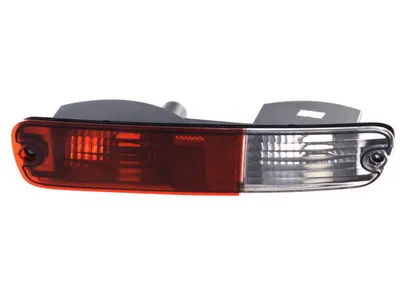 Stop tripla lampa spate dreapta potrivit MITSUBISHI PAJERO OFF-ROAD 2003-2007 - ( Semnalizator alb, culoare sticla: rosu)
