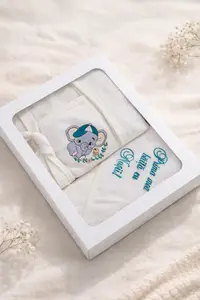 Cutie cu halat si prosop Prima baita 4