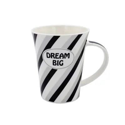 Cană din porțelan personalizată cu mesaj "DREAM BIG"
