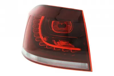 Stop tripla lampa spate stanga ( exterior , LED) VW GOLF DECAPOTABILA 2008-2013