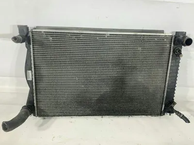 Radiator apa 4F0121251AG Audi A6 facelift (2008-2011) [4f, C6] 2.7 tdi CANA
