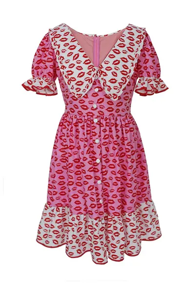 Rochie mini evazata cu nasturi decorativi Adelina - Rosu/Alb/Fucsia