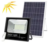 Proiector LED cu panou solar si telecomanda, IP67