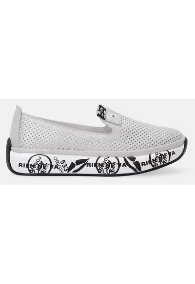 Pantofi sport slip-on cu aspect stralucitor si perforatii decorative