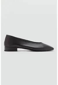 Pantofi din piele cu toc mic - Negru