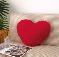 Perna Decorativa in forma de inima, Super Pufoasa, Cocolino