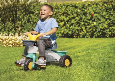 Tricicleta pentru copii Dolu My 1st trike cu pedale, claxon si cosulet pentru accesorii de la varsta de 2 ani si pana la 30 kg