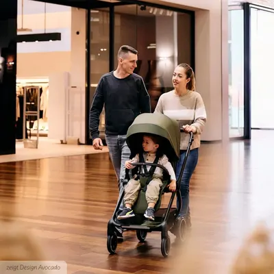 Carucior sport pentru copii ABC Design City Life Avocado cu pliere compacta, ghidon telescopic reglabil, roti cu suspensii si spatar reglabil in 3 pozitii