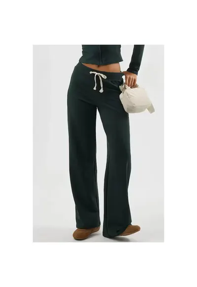 Pantaloni sport dama - croiala dreapta - snur - verde - textil