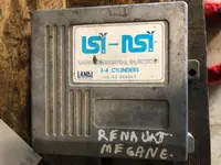 Calculator motor ecu lpg 032800049 Renault Megane 2 (2003-2008) 1.9 dci