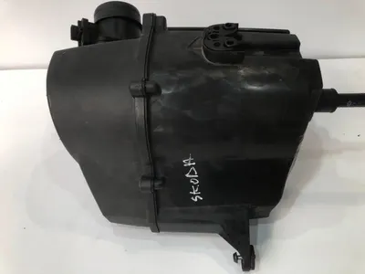 Carcasa filtru aer cu debitmetru 6r0129607e Skoda Fabia 2 facelift (2010-2014) 1.2 tdi CFWA