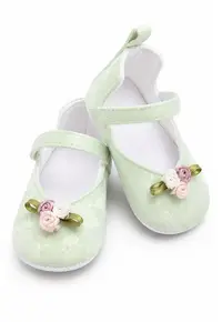 Balerini bebe vernil eleganti cu floricele decorative - comozi si delicati pentru fetite