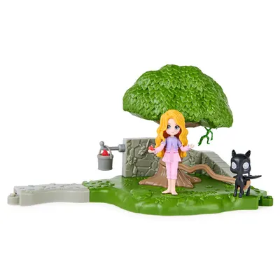 Set de joaca Harry Potter Gradina creaturilor magice cu figurina Luna Loovegood