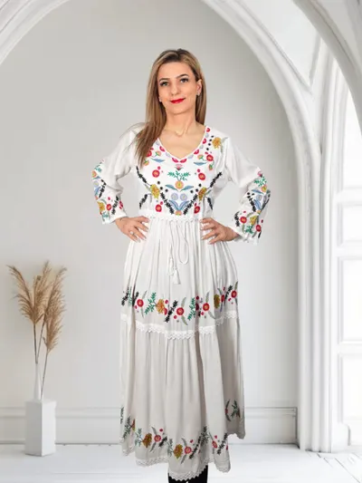 Rochie Traditionala Olivia