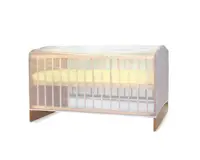 Plasa impotriva insectelor pentru patut