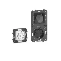 Pachet de pornire pentru o instala tie conectata LiVing Now with Netatmo. Controlerul poate fi instalat in locul unei prize existente