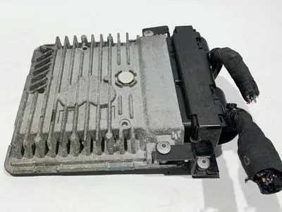 Calculator motor ecu 03L906023LN Skoda Rapid (2012-2017) 1.6 tdi CAYC