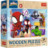Puzzle din lemn pentru copii Trefl din 24 piese - Îndrăznețul Spidey și prietenii săi