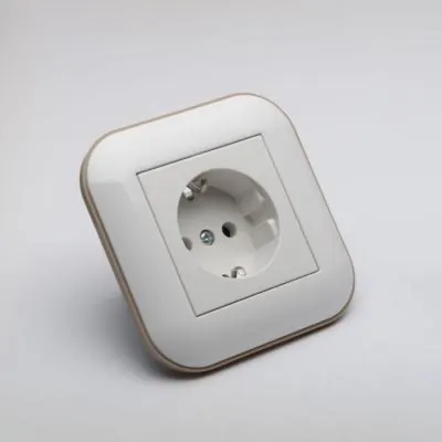 Priza Schuko ST Alb Kraft Ovivo Loft