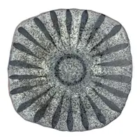 Farfurie gri pentru servire din gresie ø 32 cm Ramie – Bloomingville