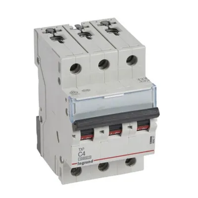 Disjunctor TX3 3P C4 10 kA
