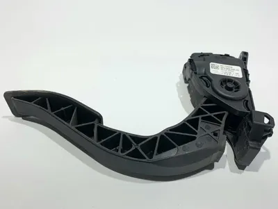 Pedala acceleratie 8K1721523A Audi A5 (2007-2011) [8T3] 2.0 tdi CJCA