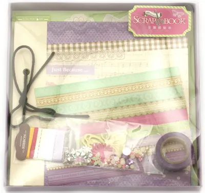 Kit de album creativ Em Art - Doar pentru că, 21 x 22 cm (15 Coli)