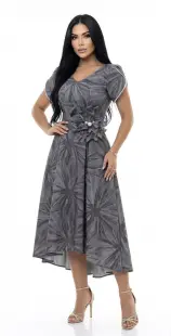 Rochie elegantă din tafta cu croiala asimetrică în cloș