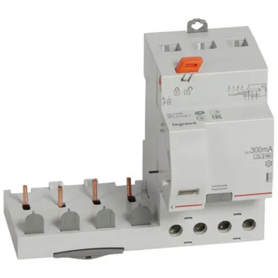 Bloc dif. adaptat DX³-surub-4P-400V~-40A-tipHpi-300mA-disj. 1modul/pol-fir trad.
