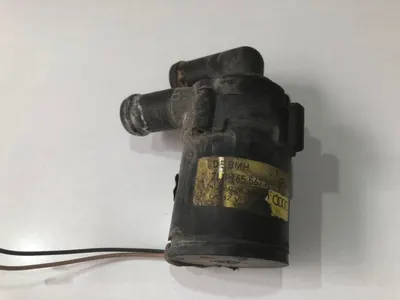 Pompa recirculare apa 7l0965561h Volkswagen Touareg (2002-2006) 2.5 tdi bac