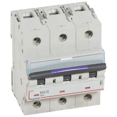 Disjunctor magnetic simplu DX³-MA - 3P - 10 A - 50 kA - curba MA - 4,5M