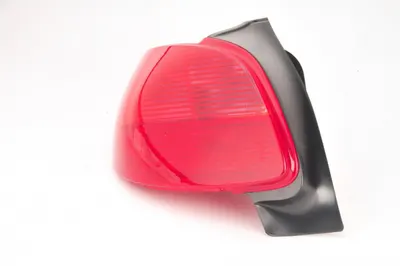 Stop tripla lampa spate stanga (Semnalizator rosu, culoare sticla: rosu) PEUGEOT 206 1998-2003