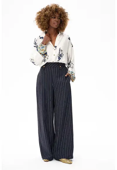 Pantaloni drepti Endo