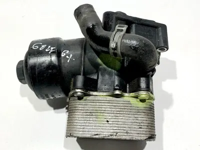 Carcasa filtru ulei cu termoflot 03L117021B Volkswagen Golf 6 plus (2009-2014) 1.6 tdi CAYC