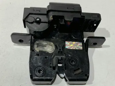 Broasca capota spate 90502EY10D Nissan Qashqai plus 2 facelift (2010-2014) [J10]